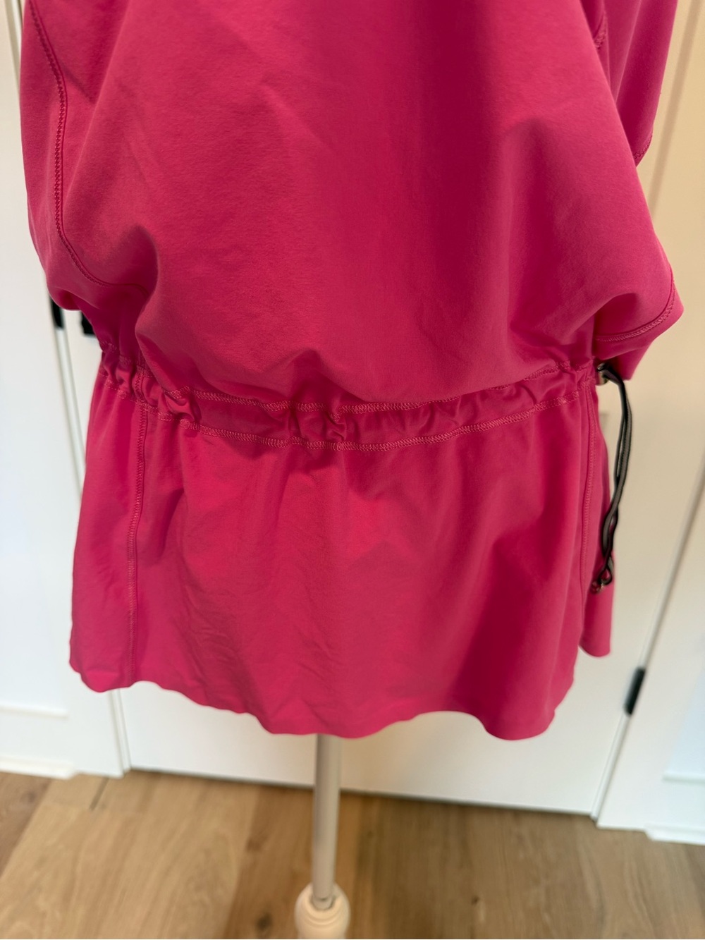 Lululemon Hot Pink Crossback Tank Cover-Up | Size 6 - Picture 4 of 10